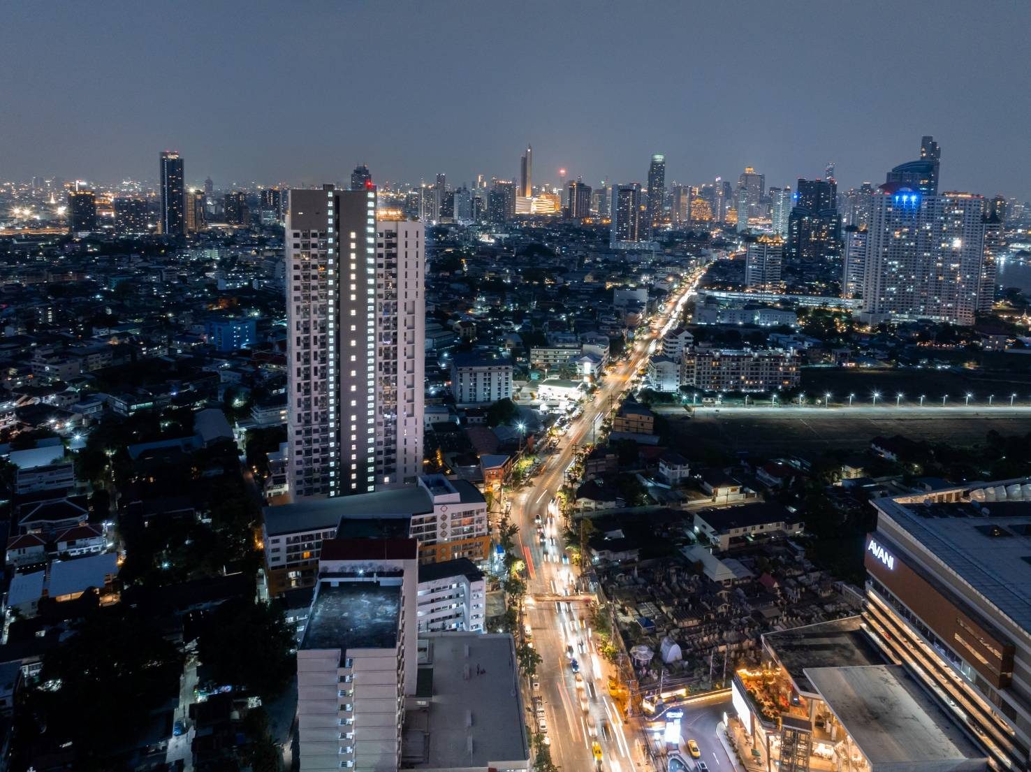Love Charoennakhon, Riverside Bangkok — photo 2